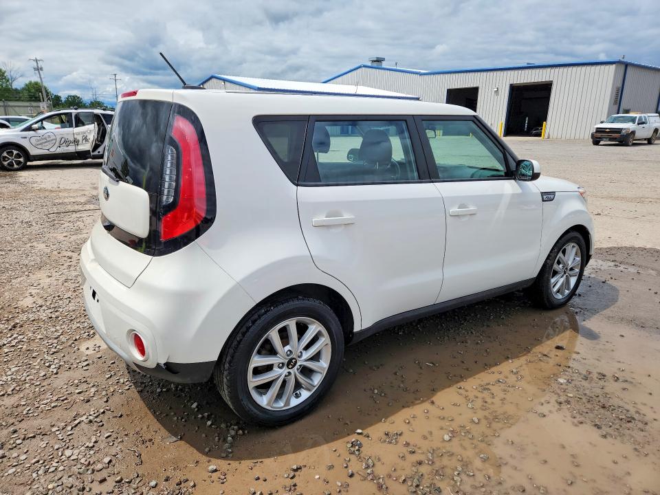 62133416 :رقم المزاد ، KNDJP3A58J7602097 vin ، 2018 Kia Soul مزاد بيع