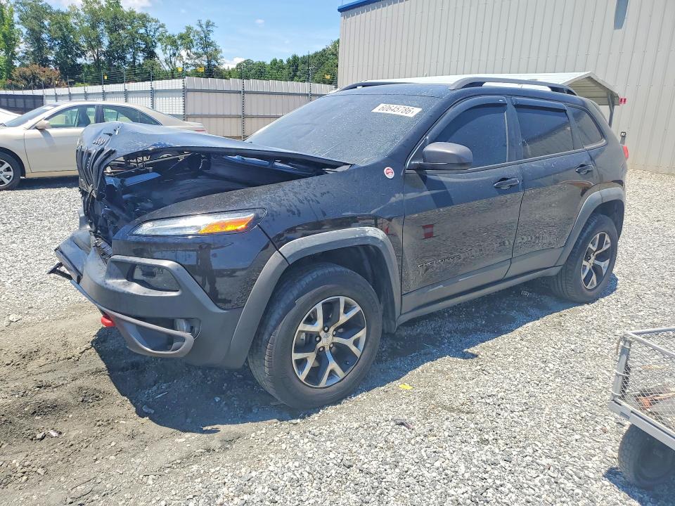 60645786 :رقم المزاد ، 1C4PJMBS4HW569248 vin ، 2017 Jeep Cherokee مزاد بيع