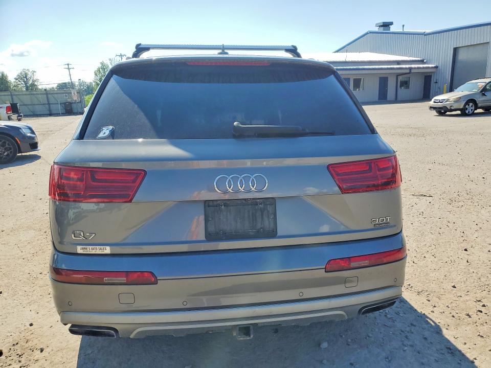 60804516 :رقم المزاد ، WA1LAAF75HD003057 vin ، 2017 Audi Q7 مزاد بيع