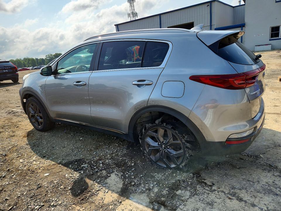 2021 Kia Sportage მანქანა იყიდება აუქციონზე, vin: KNDP6CAC0M7877933, აუქციონის ნომერი: 62644356