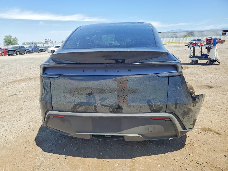2026 Tesla Model Y მანქანა იყიდება აუქციონზე, vin: 7SAYGDED0TF540281, აუქციონის ნომერი: 60145436