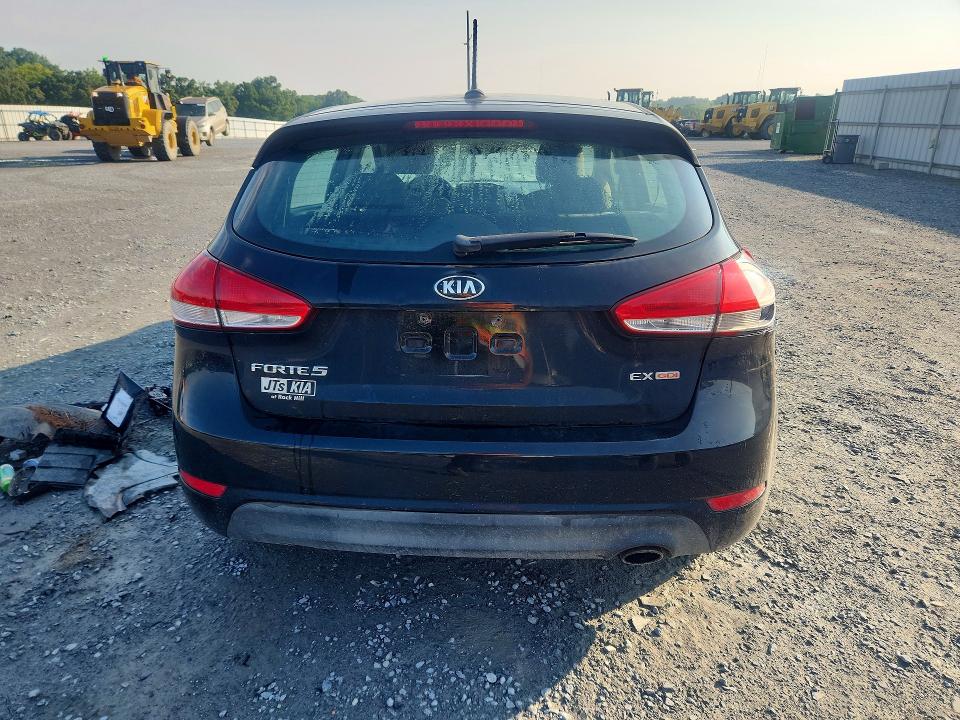62868346 :رقم المزاد ، KNAFX5A86F5320150 vin ، 2015 Kia Forte مزاد بيع