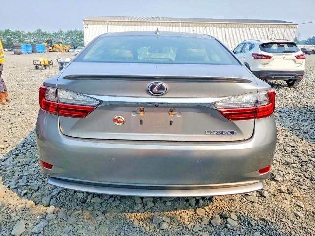 61157886 :رقم المزاد ، JTHBW1GG3G2104852 vin ، 2016 Lexus Es مزاد بيع
