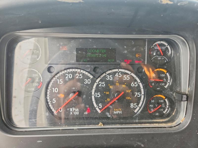Продажа на аукционе авто 2022 Freightliner M2, vin: 3ALHCYFE5NDMV0404, номер лота: 60009246