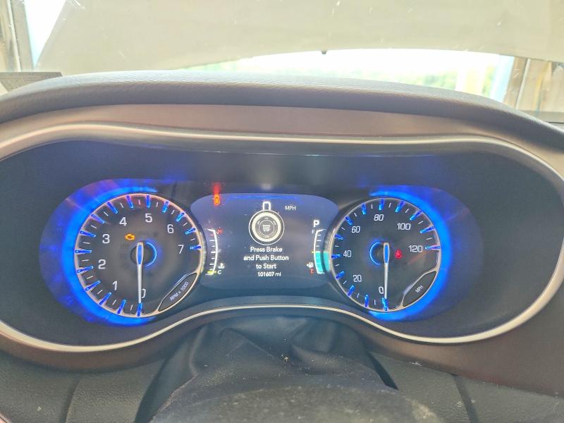 Продажа на аукционе авто 2019 Chrysler Pacifica, vin: 2C4RC1EG4KR604069, номер лота: 60950696