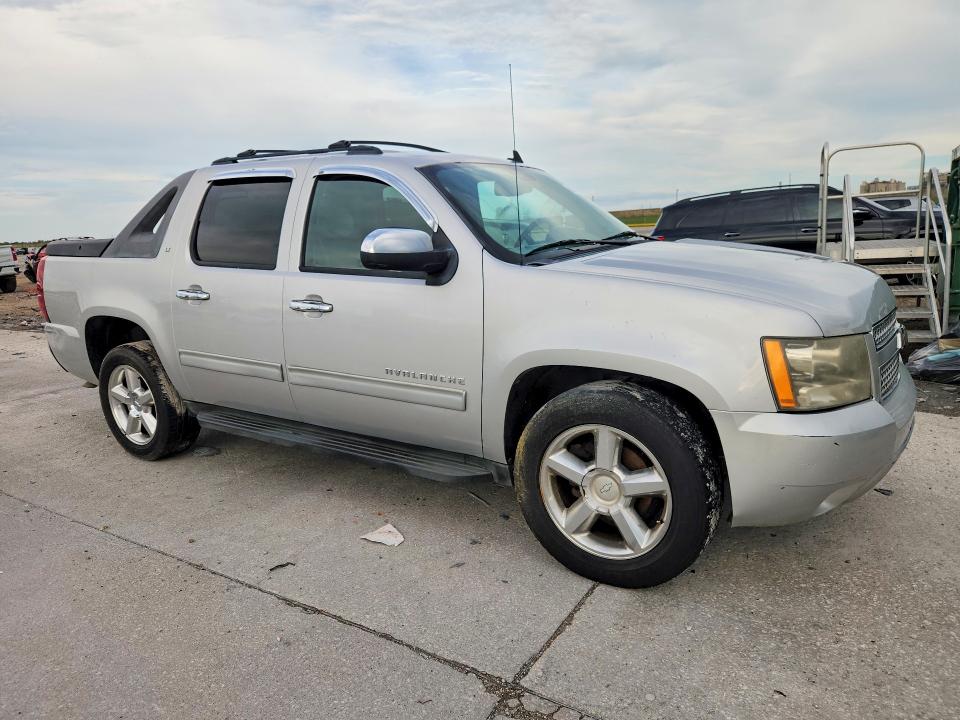 60741226 :رقم المزاد ، 3GNMCFE06BG178599 vin ، 2011 Chevrolet Avalanche مزاد بيع
