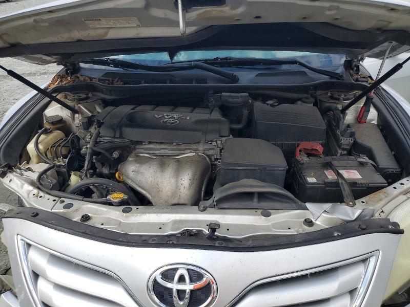 60704706 :رقم المزاد ، 4T4BF3EK8AR021113 vin ، 2010 Toyota Camry مزاد بيع