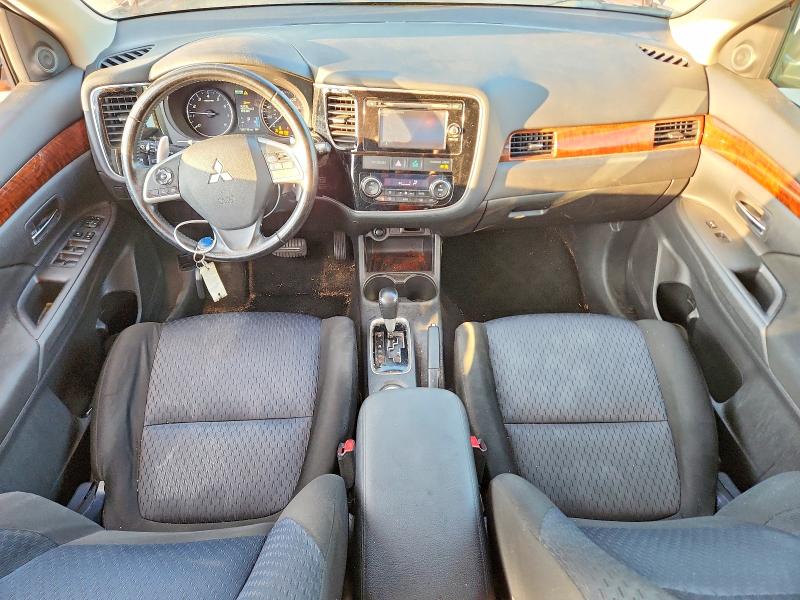 2014 Mitsubishi Outlander მანქანა იყიდება აუქციონზე, vin: JA4JZ4AX8EZ018787, აუქციონის ნომერი: 61243786