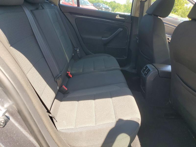 62316916 :رقم المزاد ، 3VWKP7AJ0DM694998 vin ، 2013 Volkswagen Jetta مزاد بيع