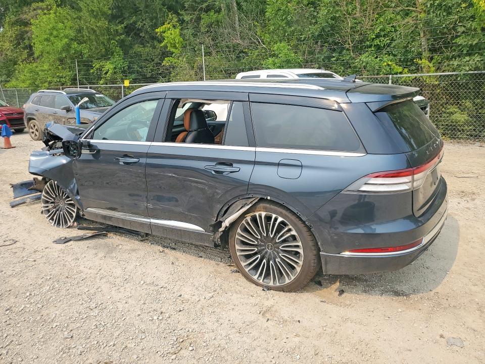 62569116 :رقم المزاد ، 5LM5J9XC7PGL21518 vin ، 2023 Lincoln Aviator مزاد بيع