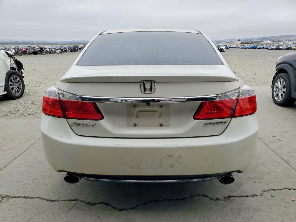 Продажа на аукционе авто 2014 Honda Accord, vin: 1HGCR2F57EA151468, номер лота: 60130036