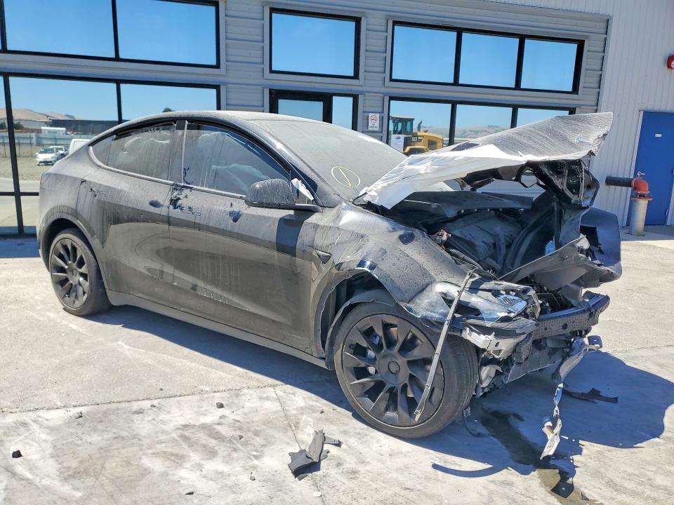 55478556 :رقم المزاد ، 7SAYGDEE4NF346316 vin ، 2022 Tesla Model Y مزاد بيع