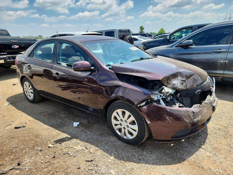 2011 Kia Forte მანქანა იყიდება აუქციონზე, vin: KNAFU4A29B5328025, აუქციონის ნომერი: 60197876