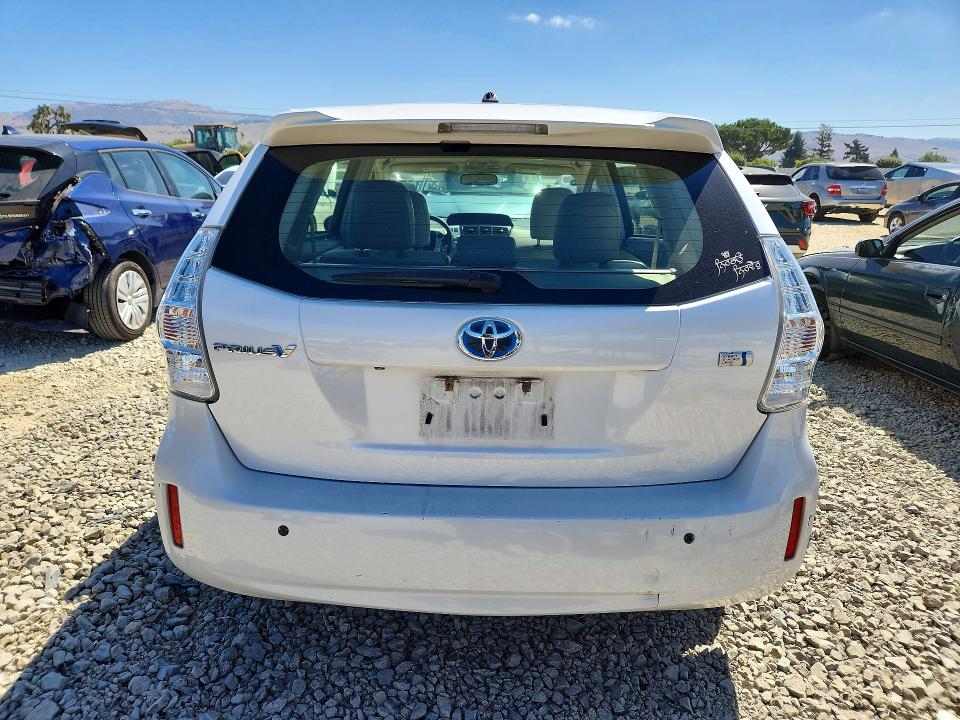 60211196 :رقم المزاد ، JTDZN3EU1E3305390 vin ، 2014 Toyota Prius V مزاد بيع
