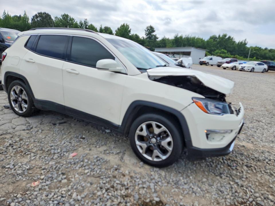 2019 Jeep Compass მანქანა იყიდება აუქციონზე, vin: 3C4NJCCB7KT662407, აუქციონის ნომერი: 61968186