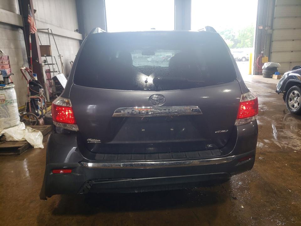 2012 Toyota Highlander მანქანა იყიდება აუქციონზე, vin: 5TDBK3EH9CS157241, აუქციონის ნომერი: 41632576