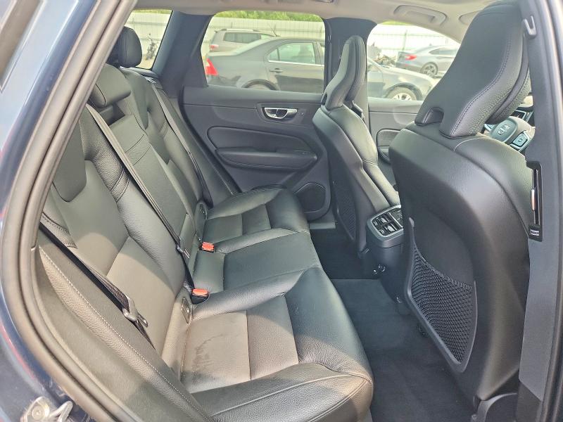Продажа на аукционе авто 2019 Volvo Xc60, vin: LYV102RL2KB250939, номер лота: 61579016