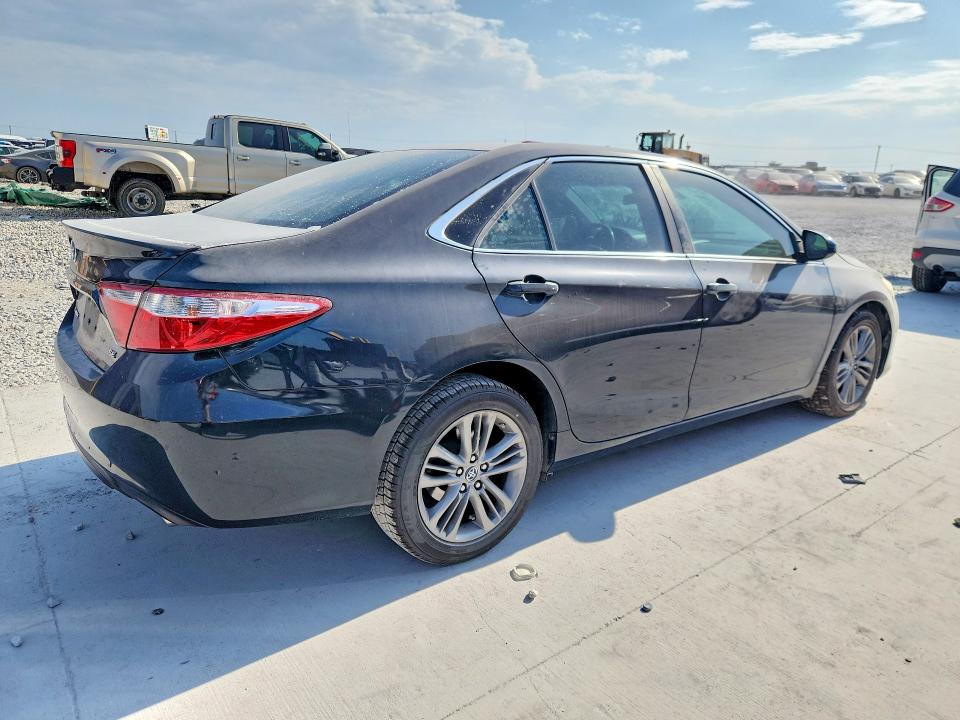 Продаж на аукціоні авто 2017 Toyota Camry, vin: 4T1BF1FK6HU321515, номер лоту: 63202016