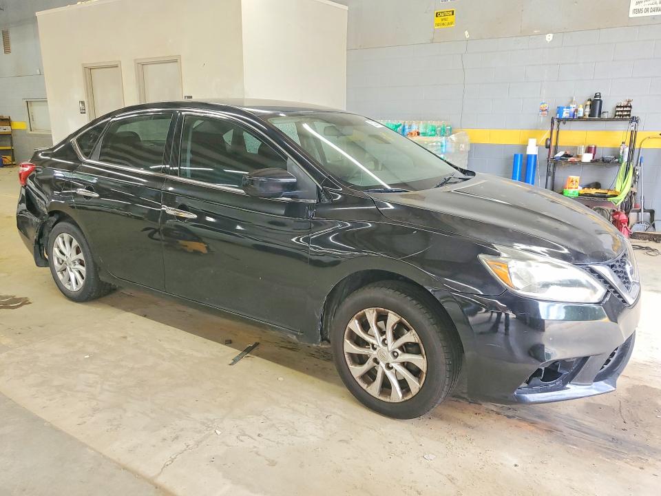 62299756 :رقم المزاد ، 3N1AB7AP1HY302565 vin ، 2017 Nissan Sentra مزاد بيع
