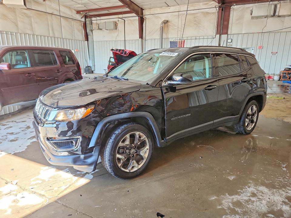 60194926 :رقم المزاد ، 3C4NJDCB0KT673965 vin ، 2019 Jeep Compass مزاد بيع