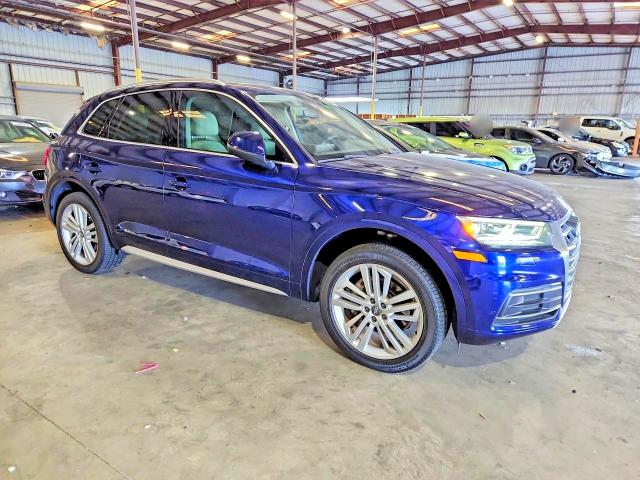 58948176 :رقم المزاد ، WA1BNAFY7J2004799 vin ، 2018 Audi Q5 مزاد بيع