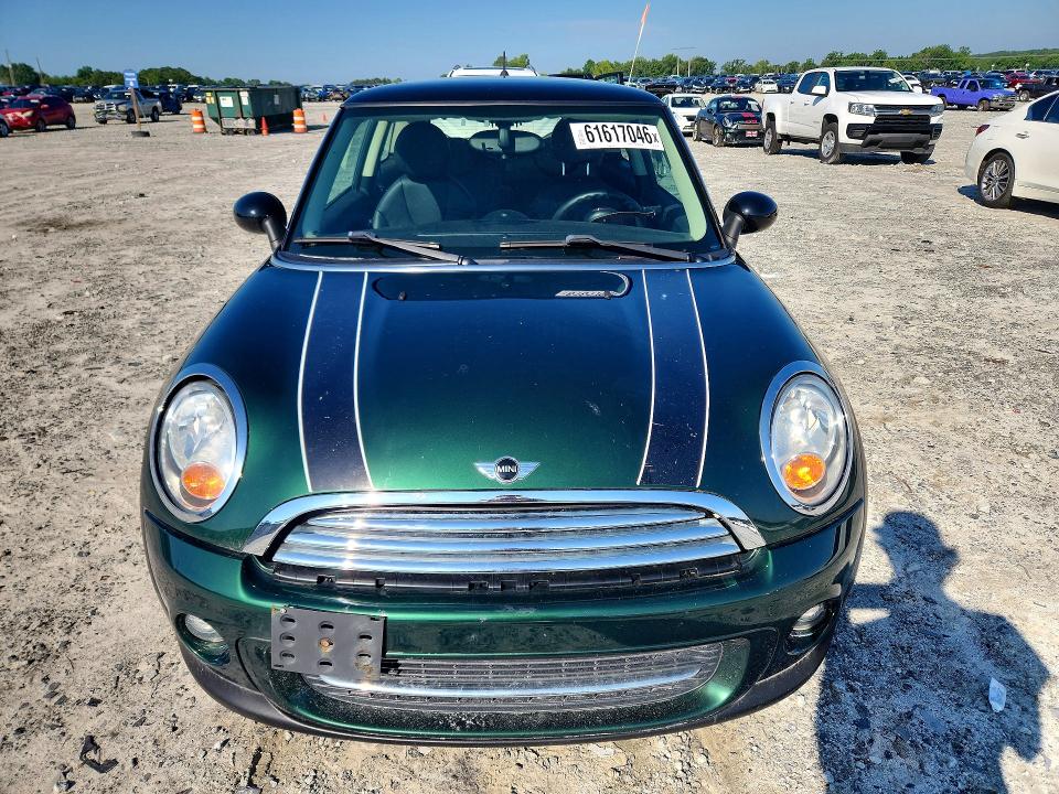 61617046 :رقم المزاد ، WMWSU3C55CT367904 vin ، 2012 Mini Cooper مزاد بيع