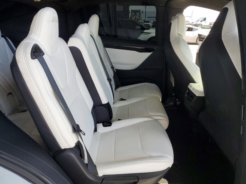 2018 Tesla Model X მანქანა იყიდება აუქციონზე, vin: 5YJXCAE21JF106367, აუქციონის ნომერი: 59001636