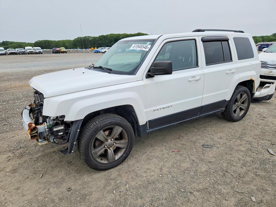 61948546 :رقم المزاد ، 1C4NJRFB0FD117692 vin ، 2015 Jeep Patriot مزاد بيع