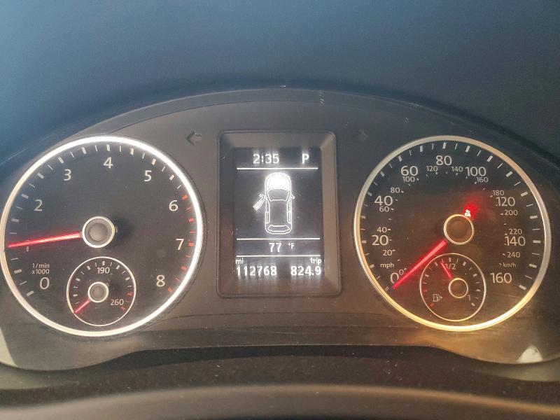 61885996 :رقم المزاد ، WVGBV7AX5HK051262 vin ، 2017 Volkswagen Tiguan مزاد بيع