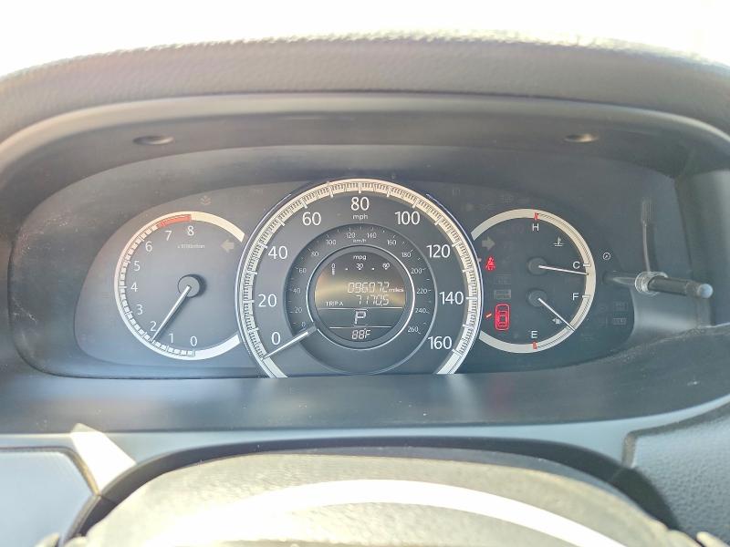 62275336 :رقم المزاد ، 1HGCR2F37FA141622 vin ، 2015 Honda Accord مزاد بيع