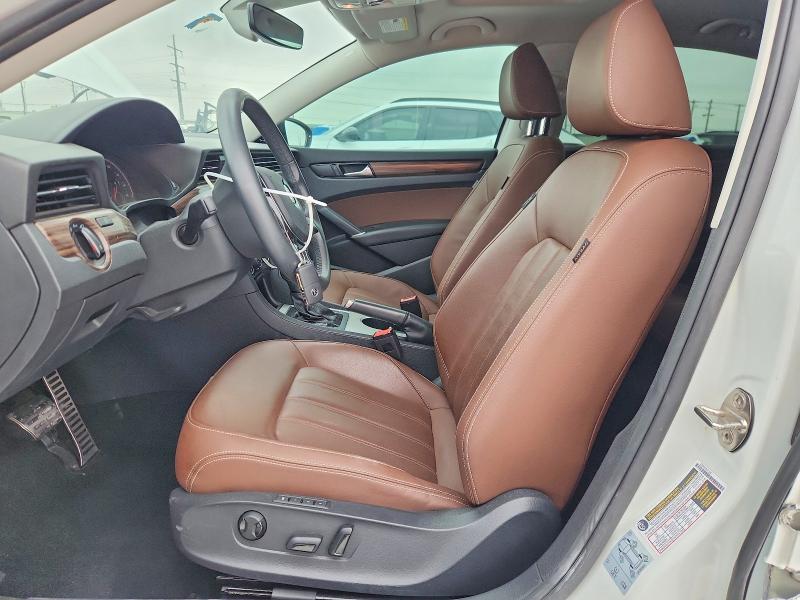 Продажа на аукционе авто 2022 Volkswagen Passat, vin: 1VWBA7A33NC006787, номер лота: 62240416