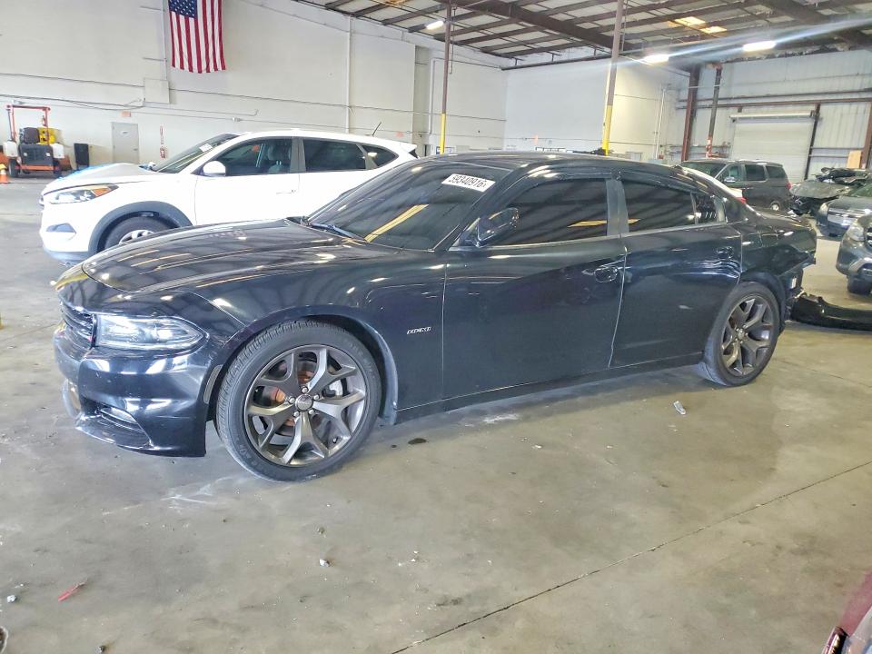 59340916 :رقم المزاد ، 2C3CDXCT6FH848358 vin ، 2015 Dodge Charger مزاد بيع