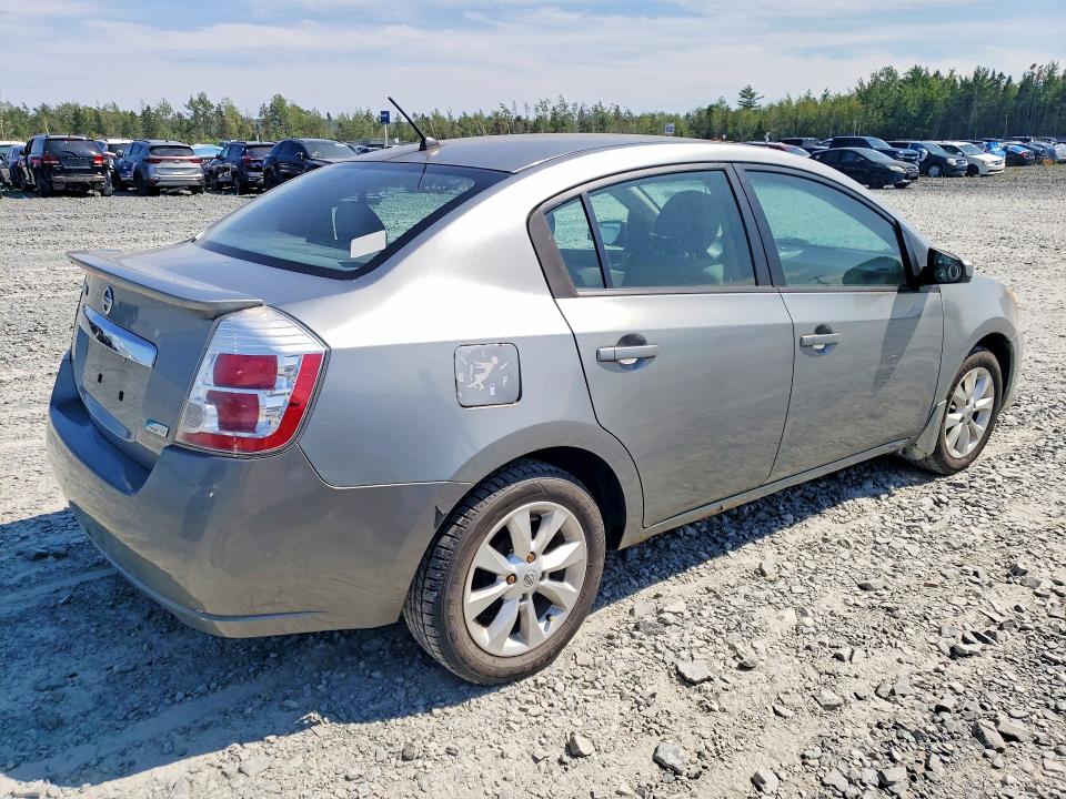 2011 Nissan Sentra მანქანა იყიდება აუქციონზე, vin: 3N1AB6AP6BL661747, აუქციონის ნომერი: 61550646