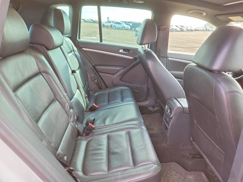 59698626 :رقم المزاد ، WVGJV7AX1GW500794 vin ، 2016 Volkswagen Tiguan مزاد بيع