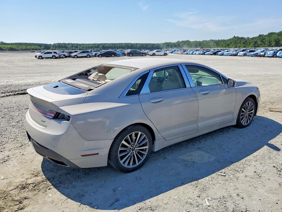 59803396 :رقم المزاد ، 3LN6L5A98KR625031 vin ، 2019 Lincoln Mkz مزاد بيع