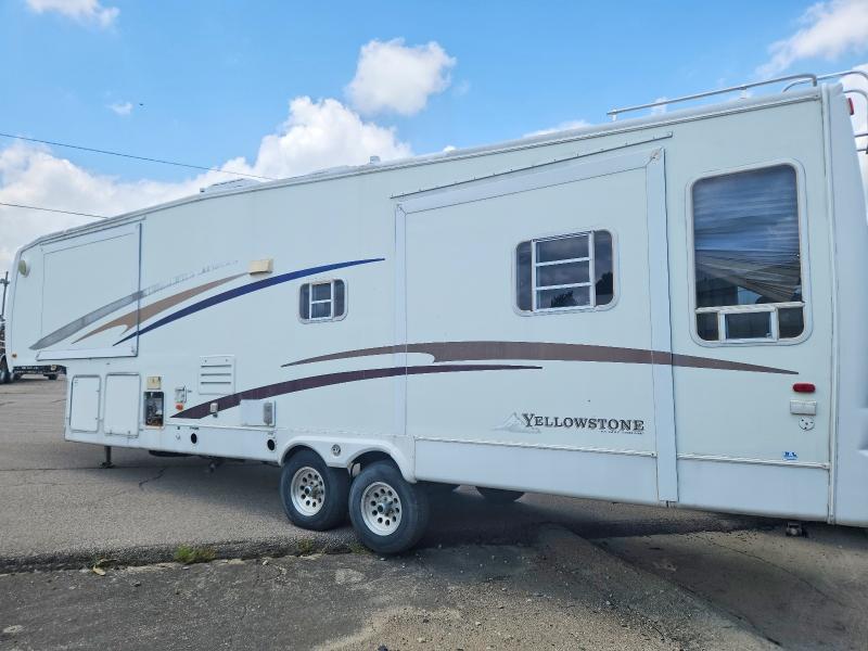 2005 Gulf Stream Yellowston მანქანა იყიდება აუქციონზე, vin: 1NL1YFS2551063525, აუქციონის ნომერი: 59382276