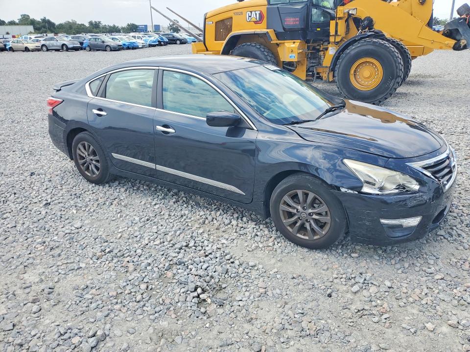 Продажа на аукционе авто 2015 Nissan Altima, vin: 1N4AL3AP8FC592320, номер лота: 62631196