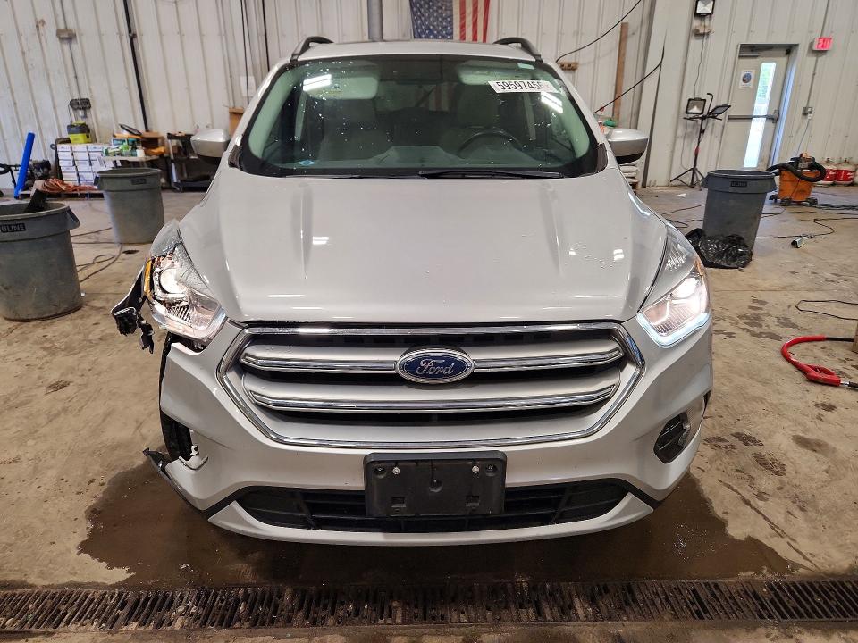 Продажа на аукционе авто 2017 Ford Escape, vin: 1FMCU9GD6HUC03764, номер лота: 59597456