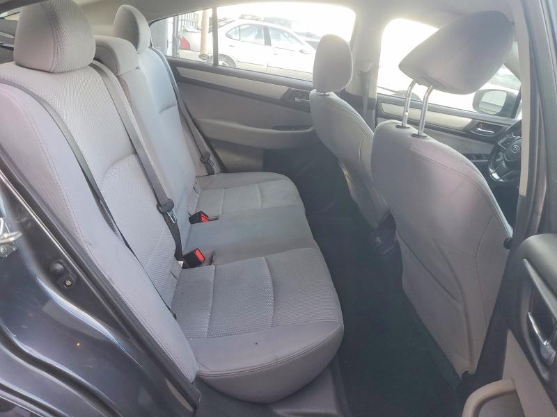 62023466 :رقم المزاد ، 4S3BNAF69J3014216 vin ، 2018 Subaru Legacy مزاد بيع