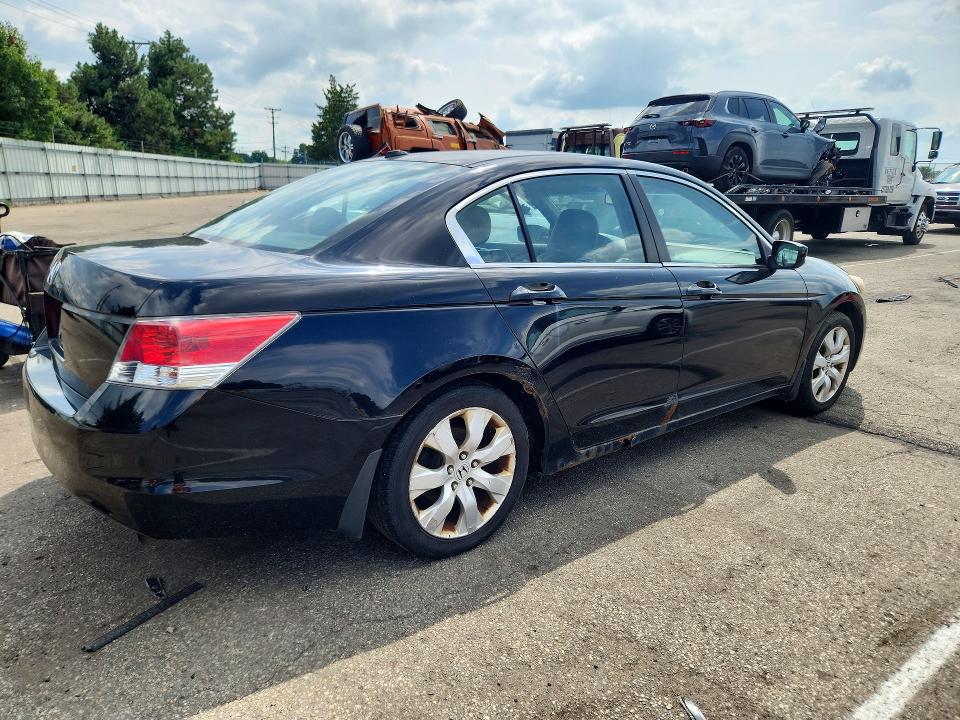 Продажа на аукционе авто 2009 Honda Accord, vin: 1HGCP26839A013528, номер лота: 60019726