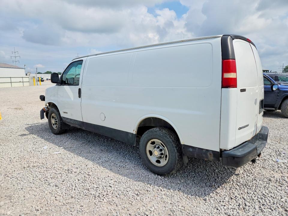 59783096 :رقم المزاد ، 1GCGG25U051164738 vin ، 2005 Chevrolet Express G2500 مزاد بيع