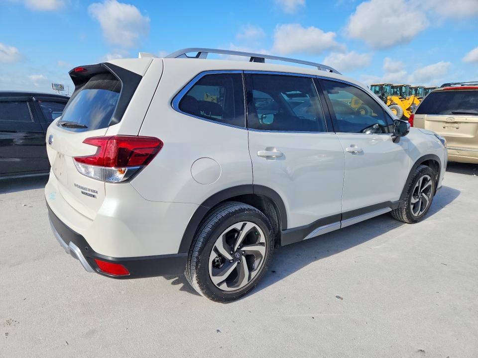 Продажа на аукционе авто 2022 Subaru Forester, vin: JF2SKARC6NH496132, номер лота: 59370446