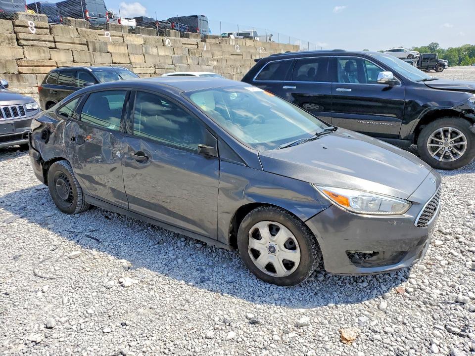 63467796 :رقم المزاد ، 1FADP3E23JL301392 vin ، 2018 Ford Focus مزاد بيع
