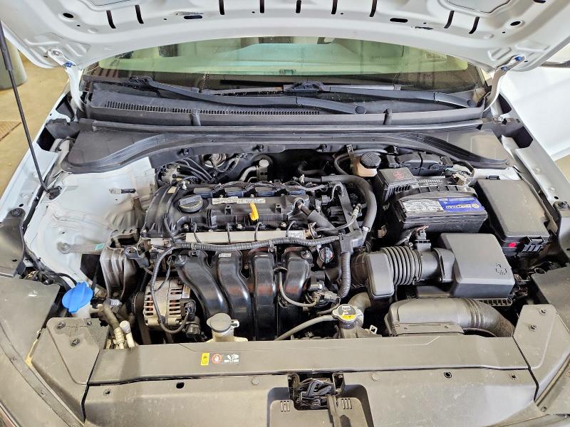 63421176 :رقم المزاد ، 5NPD74LFXLH606773 vin ، 2020 Hyundai Elantra مزاد بيع