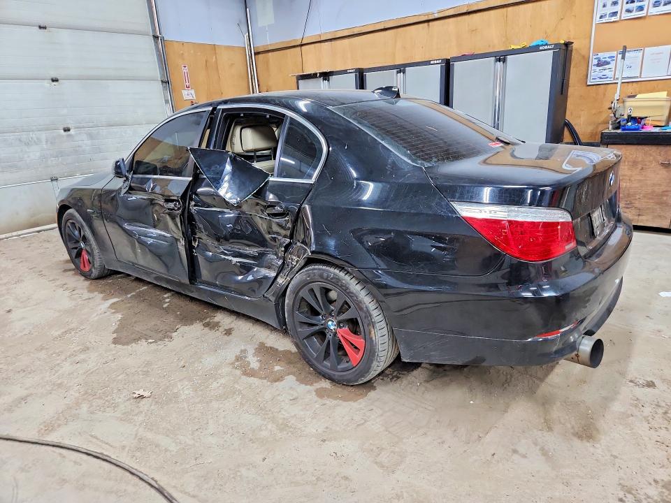 61511466 :رقم المزاد ، WBANV9C55AC137029 vin ، 2010 Bmw 535 مزاد بيع