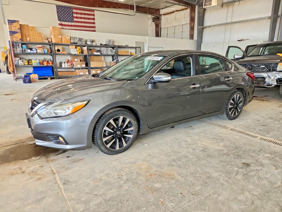 Продажа на аукционе авто 2018 Nissan Altima, vin: 1N4AL3AP0JC198223, номер лота: 62446216