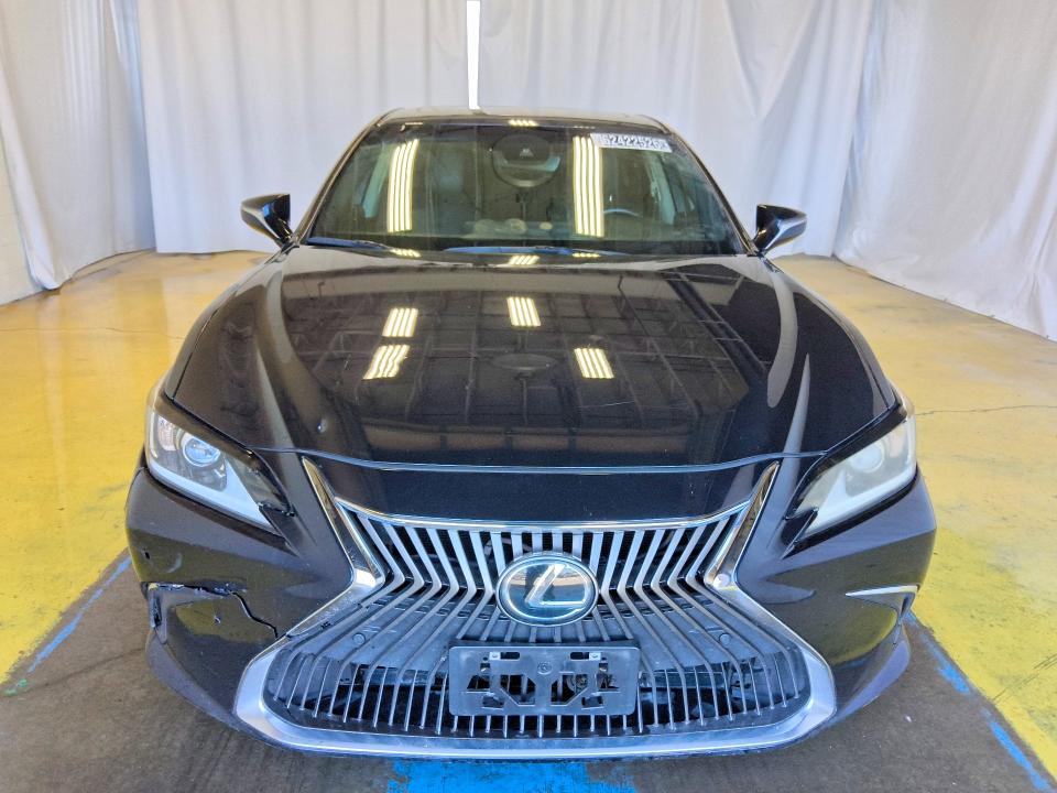 2021 Lexus Es მანქანა იყიდება აუქციონზე, vin: 58ADA1C19MU005418, აუქციონის ნომერი: 62422526