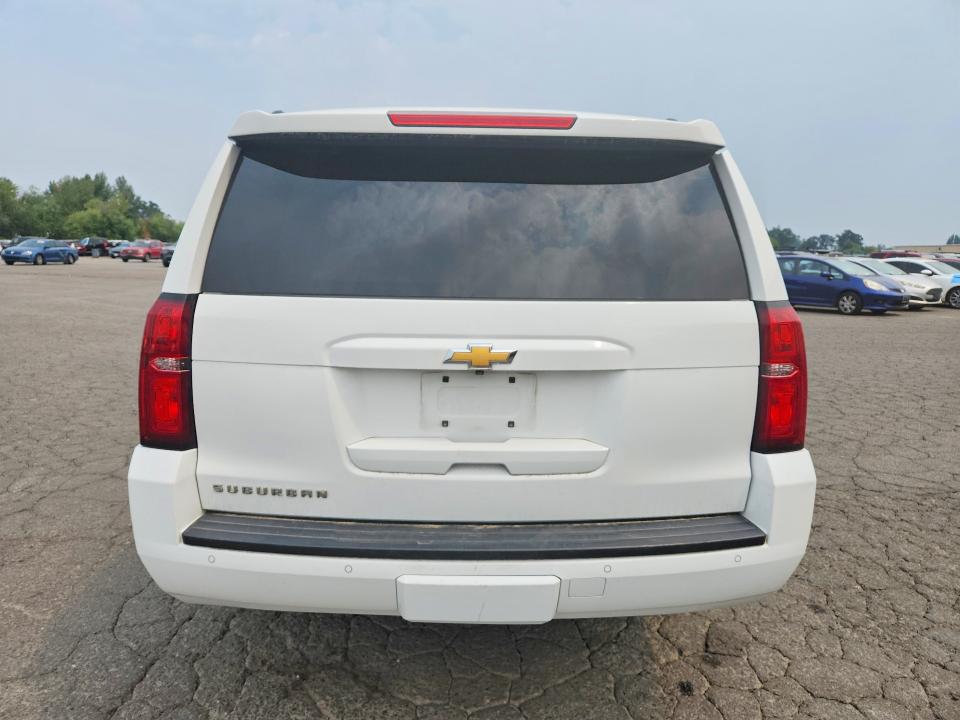 Auction sale of the 2015 Chevrolet Suburban, vin: 1GNSKJKC9FR122805, lot number: 61622406