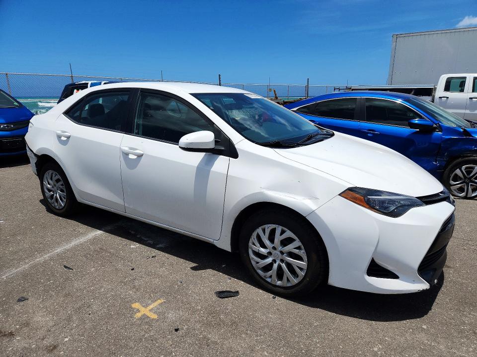 Aukcja sprzedaży 2018 Toyota Corolla, vin: 5YFBURHE2JP758866, numer aukcji: 60523306