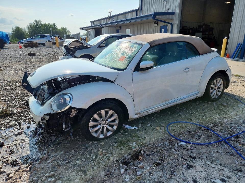 Продаж на аукціоні авто 2019 Volkswagen Beetle, vin: 3VW5DAAT1KM509603, номер лоту: 61927926